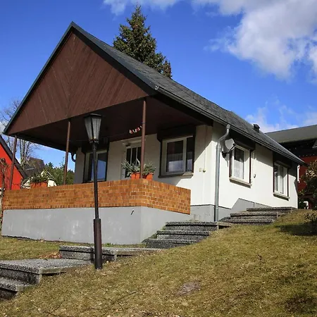 Ferienhaeusel, Oybin, Cleaning Included * Hain (Saxony)