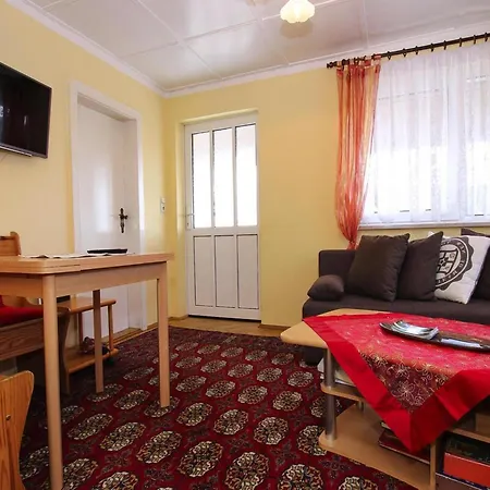 Ferienhaeusel, Oybin, Cleaning Included Tatil Evi Hain (Saxony)